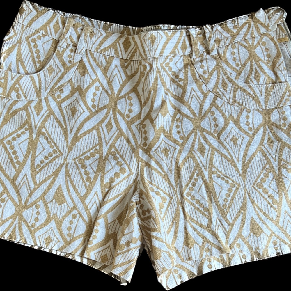 Anthropologie Elevenses Size-Zip Short Size 4